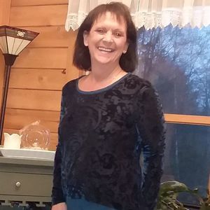 Meet your Posher, Diane